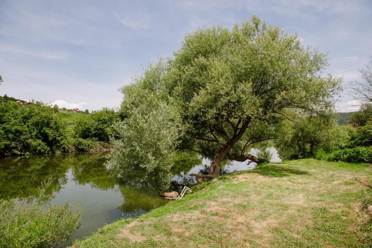 Traditional Houses Korana River Karlovac Exterior foto